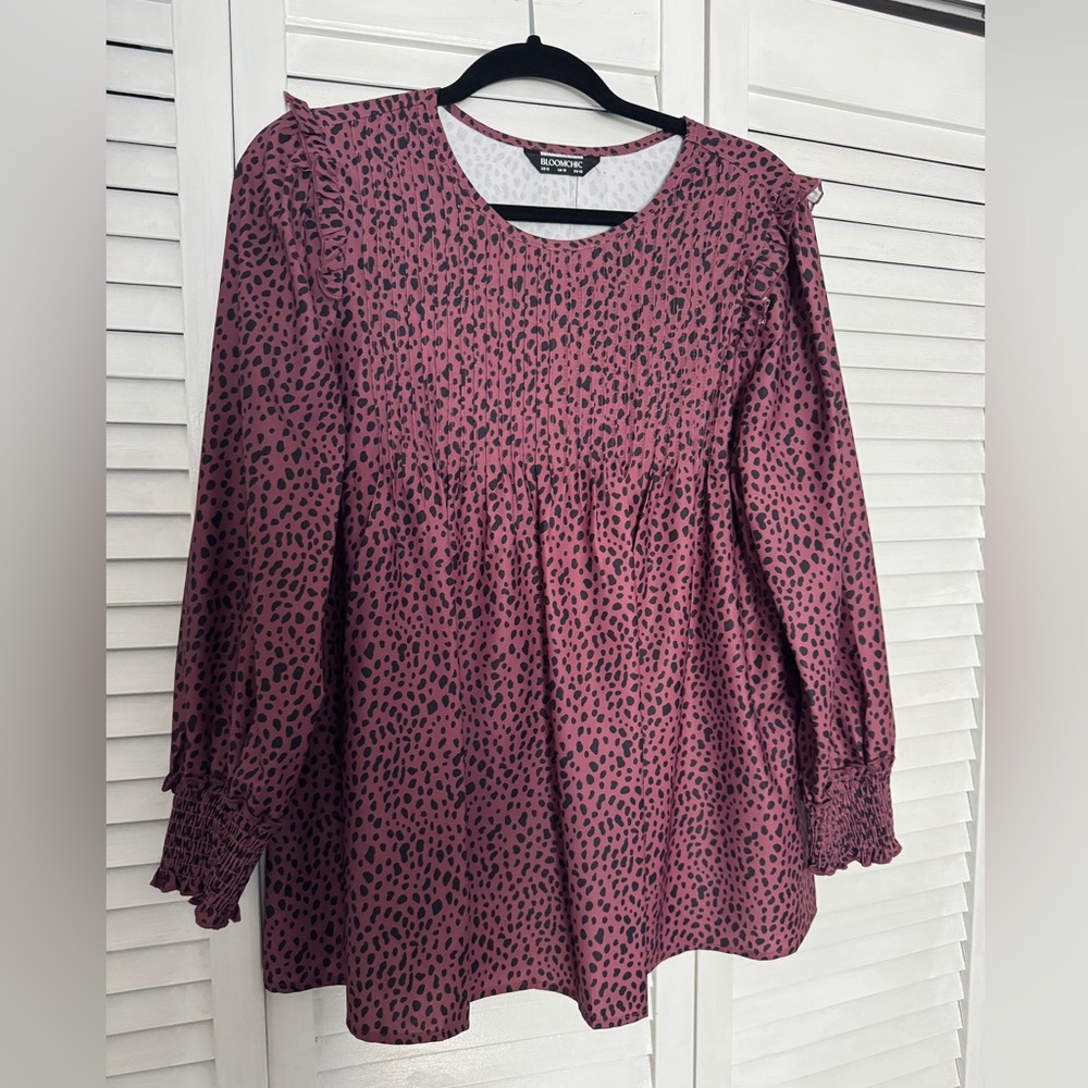 Bloom Chic Ruched Wrist Maroon Leopard Blouse